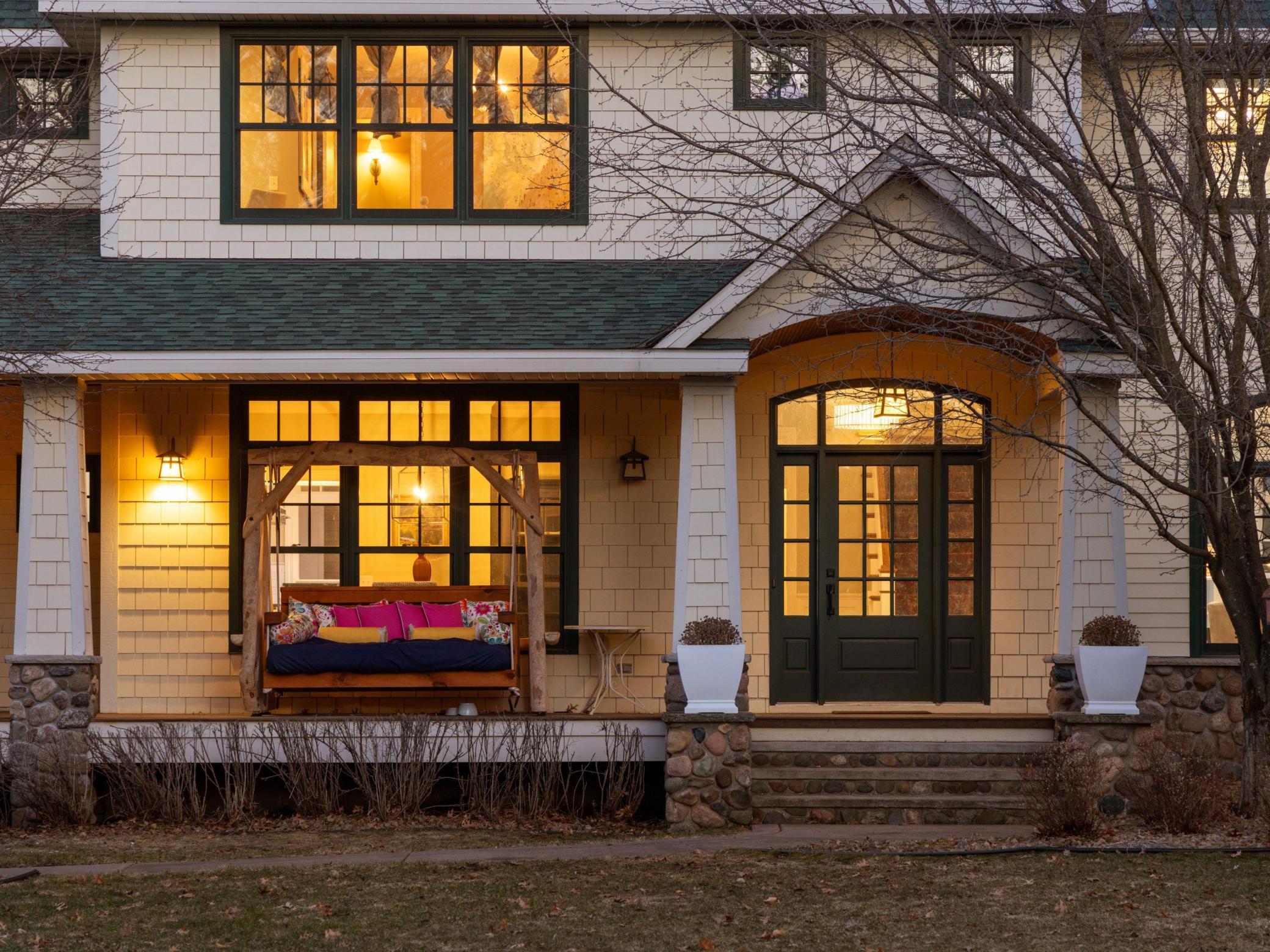 12545 Arcola Trail N