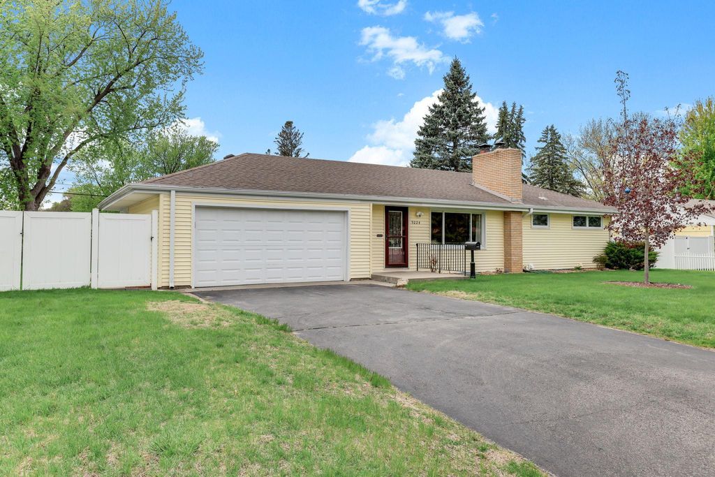 Photo of 9224 15th Avenue S, Bloomington, MN 55425 (MLS # 7048118)