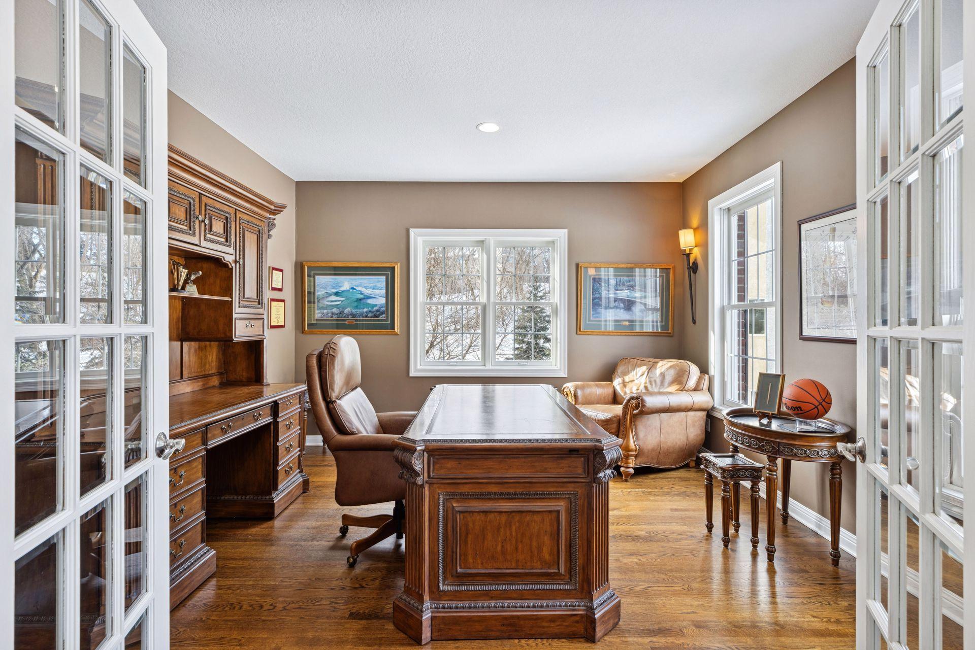 2012 Pine Ridge Drive