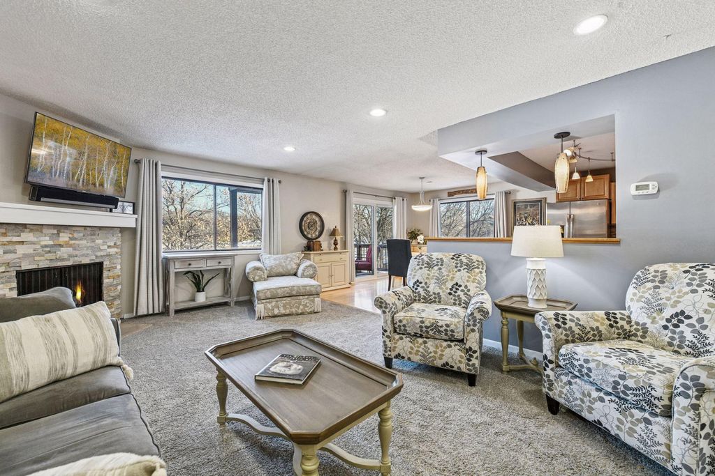 Photo of 14334 Fairway Drive, Eden Prairie, MN 55344 (MLS # 7006212)