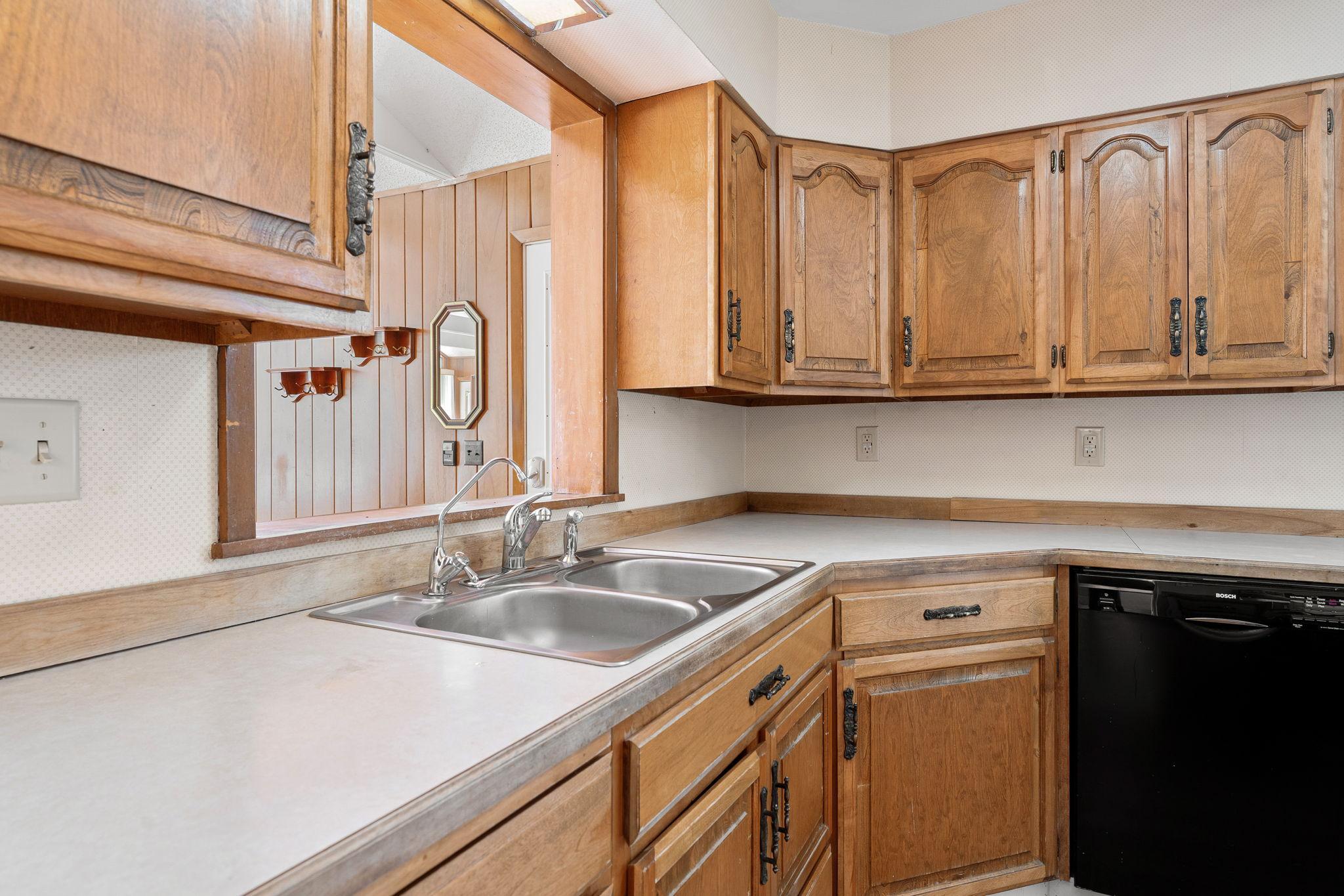 Owatonna, Minnesota 55060, United States, 2 Bedrooms Bedrooms, ,1 BathroomBathrooms,Residential,Active,252059