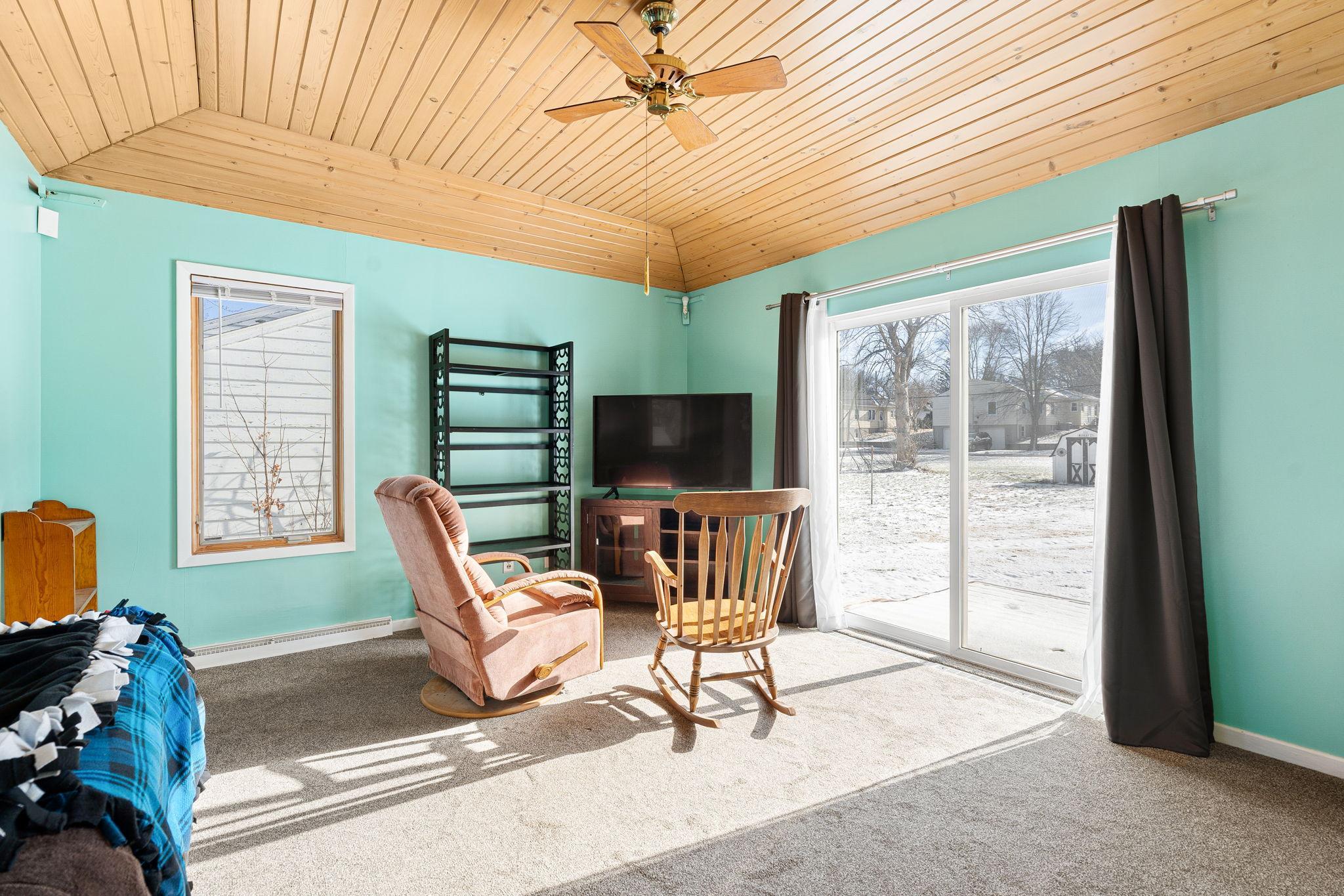 Owatonna, Minnesota 55060, United States, 2 Bedrooms Bedrooms, ,1 BathroomBathrooms,Residential,Active,252059