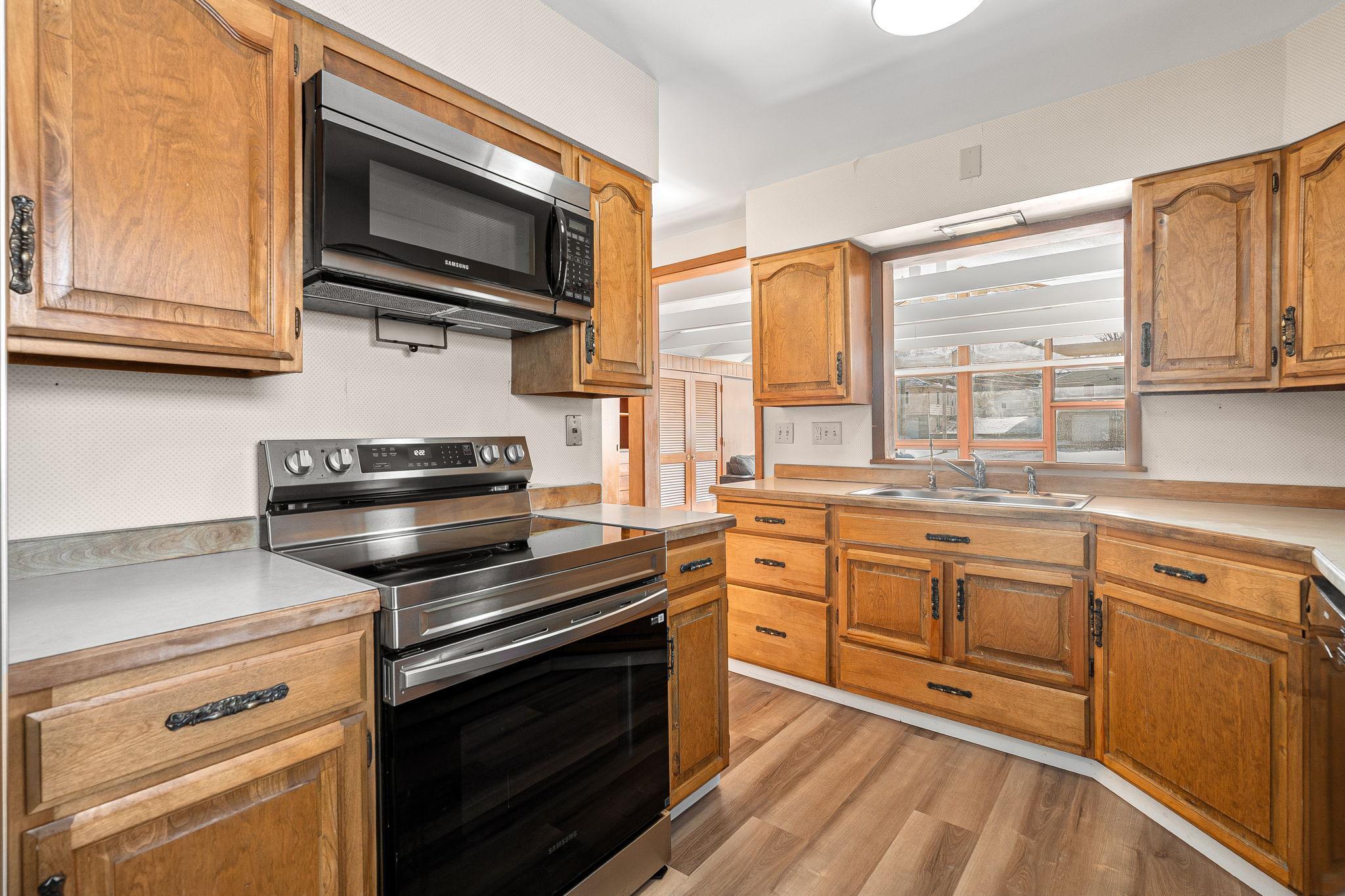 Owatonna, Minnesota 55060, United States, 2 Bedrooms Bedrooms, ,1 BathroomBathrooms,Residential,Active,252059