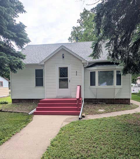 Photo of 208 S 7th Street, Montevideo, MN 56265 (MLS # 7086832)