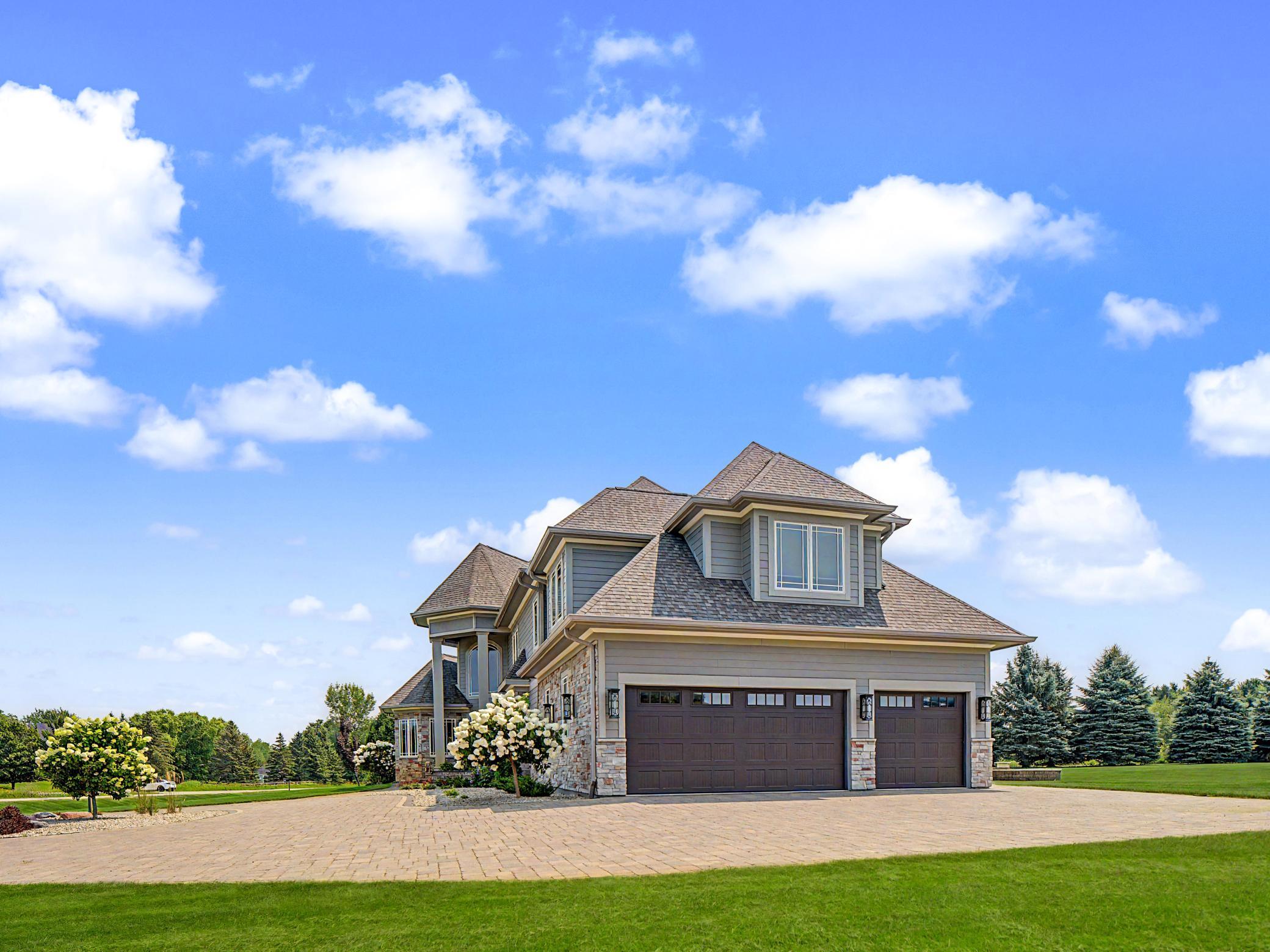 2683 Headland Court SW