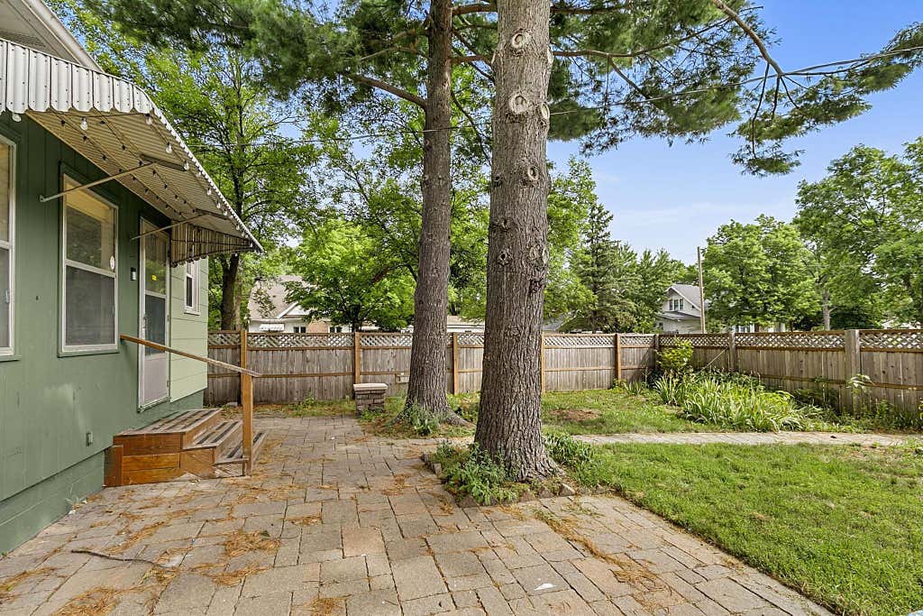 Photo of 800 15th Avenue S, Saint Cloud, MN 56301 (MLS # 7116014)