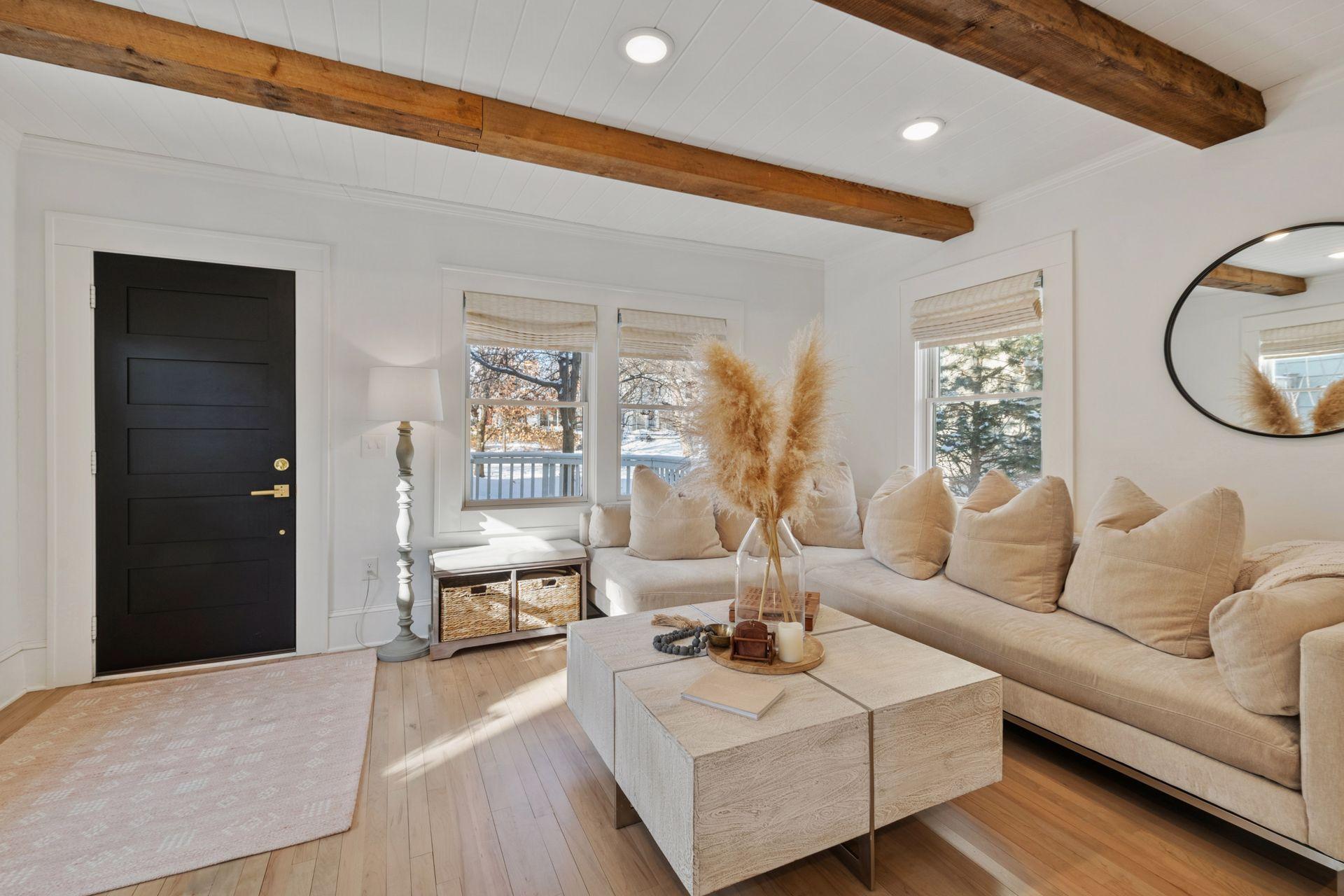 3823 Vincent Avenue S