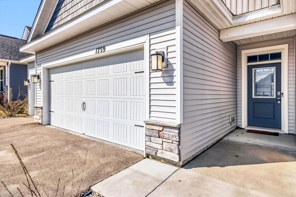 Photo of 1759 Arcadia Street, Shakopee, MN 55379 (MLS # 7045522)