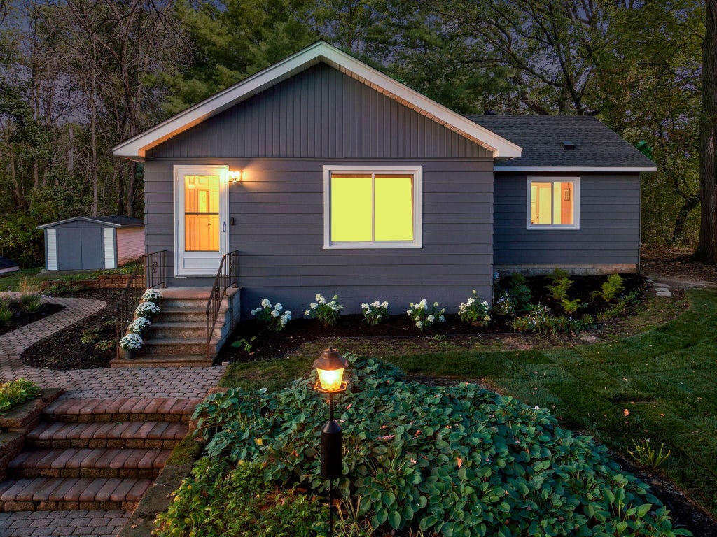 Photo of 4031 Victoria Street, Minnetonka, MN 55345 (MLS # 7130035)