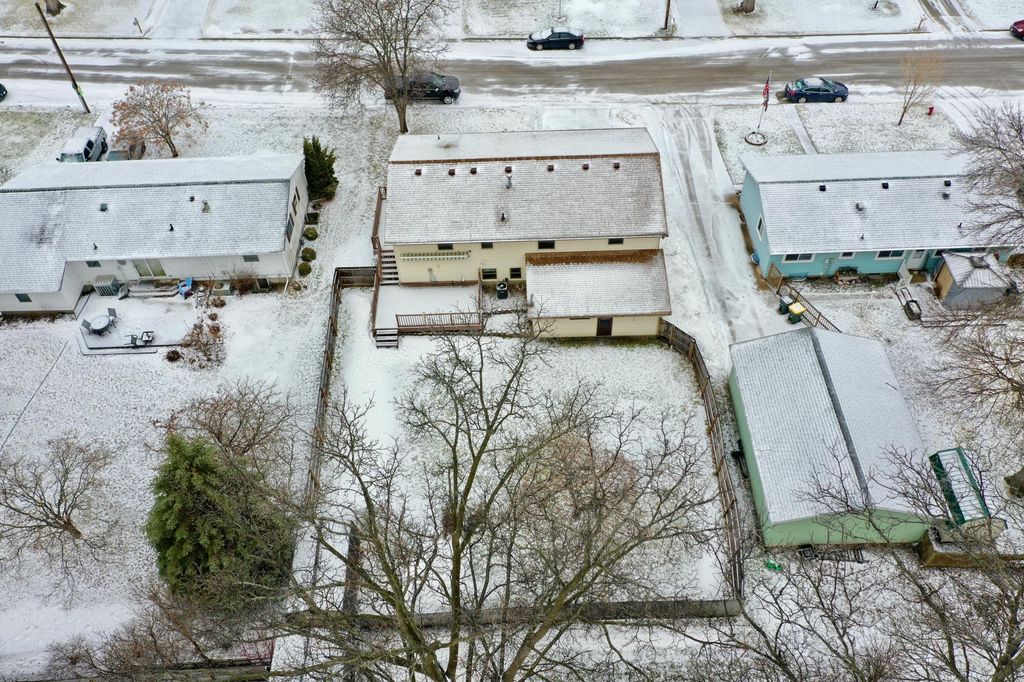 Photo of 1609 7 1/2 Street SW, Willmar, MN 56201 (MLS # 7032439)