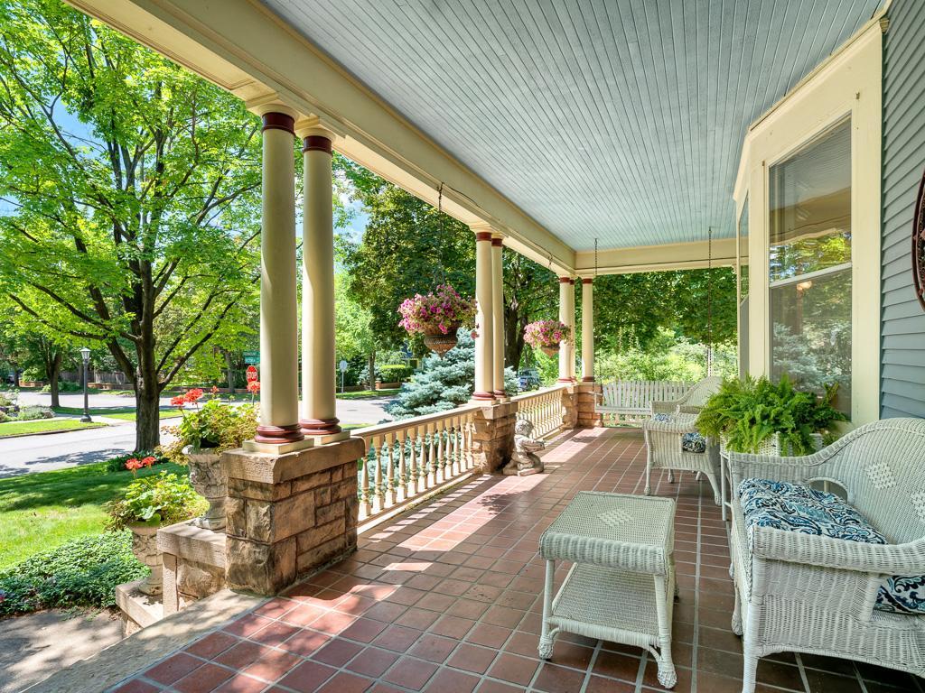 857 Fairmount Avenue