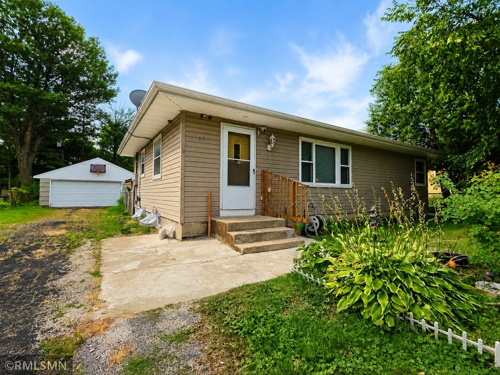 Photo of 1066 Beatrice Street, Eagan, MN 55065 (MLS # 7137626)