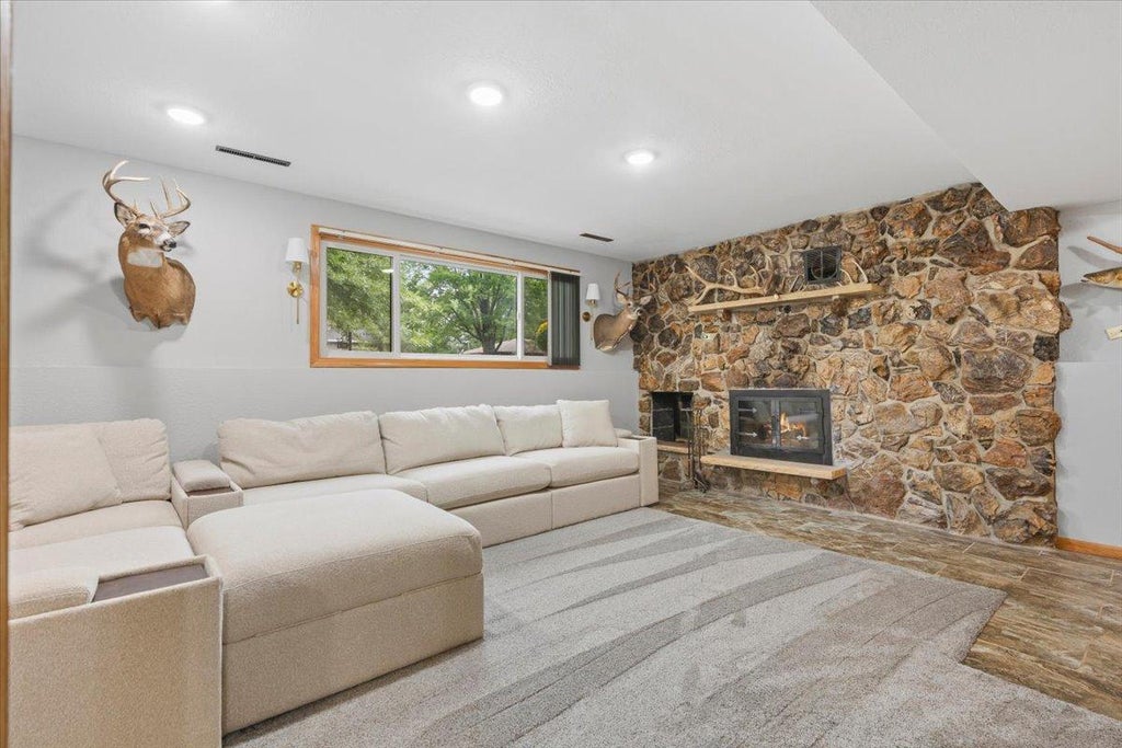 Photo of 1016 3 1/2 Avenue N, Sauk Rapids, MN 56379 (MLS # 7156908)
