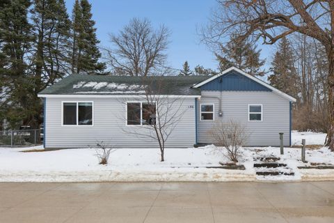 136 1st Street N Hackensack MN 56452