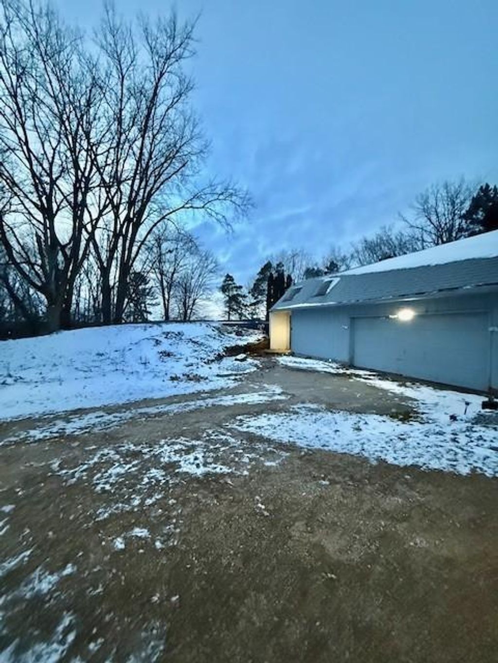Photo of 1516 Twin Springs Road, Houlton, WI 54082 (MLS # 6822610)