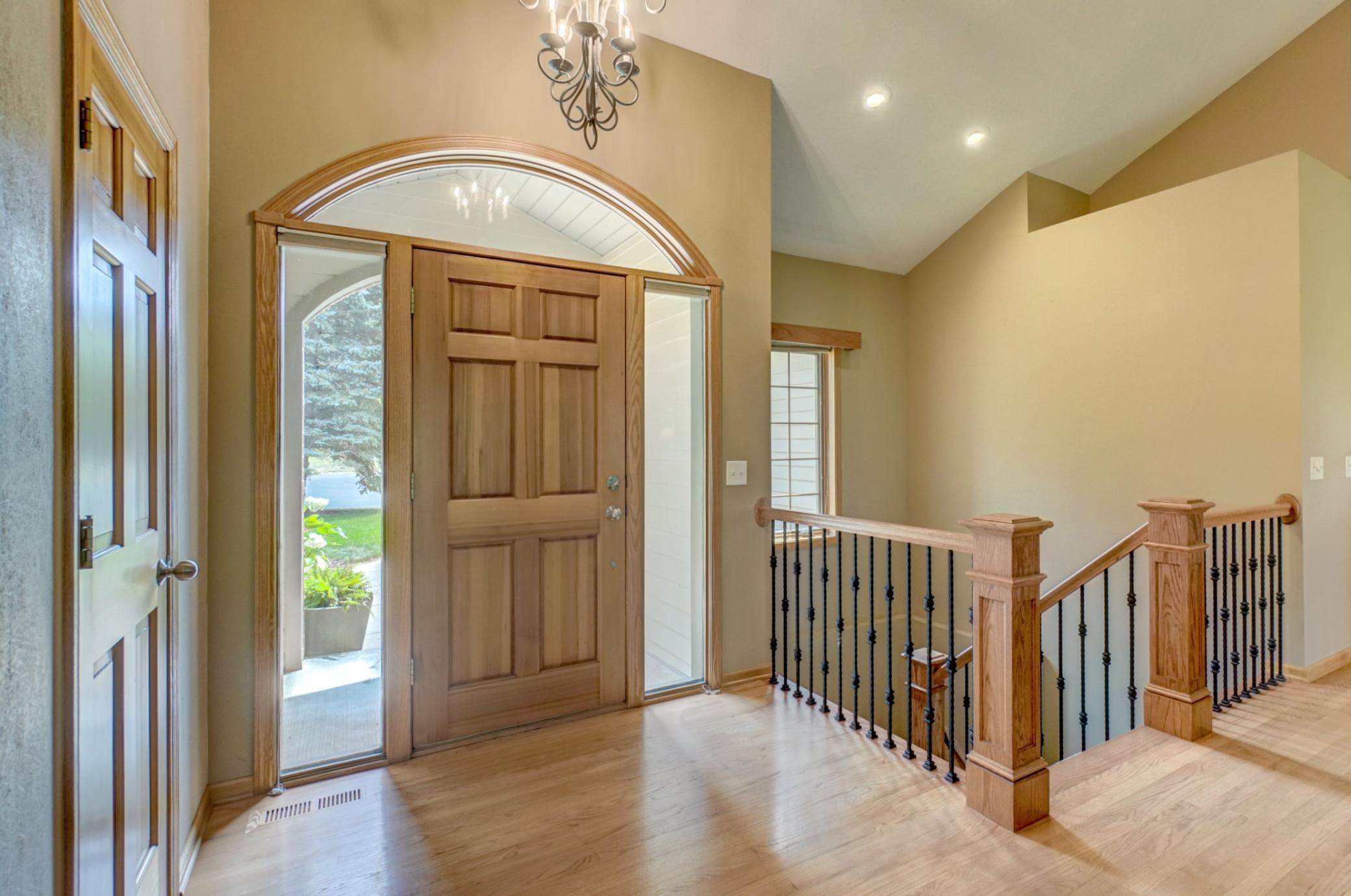 5619 Cottonwood Court