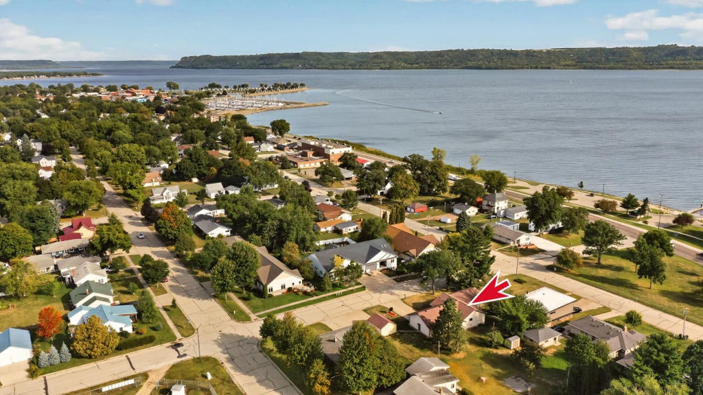 Photo of 311 W Iowa Street, Lake City, MN 55041 (MLS # 7144823)