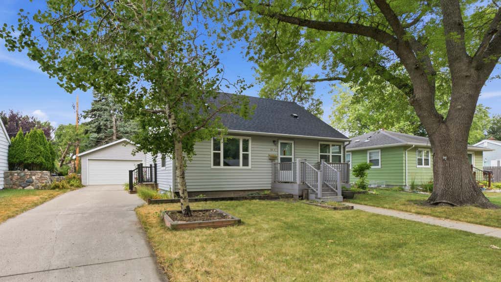 Photo of 2018 8th Street N, Fargo, ND 58102 (MLS # 7118217)