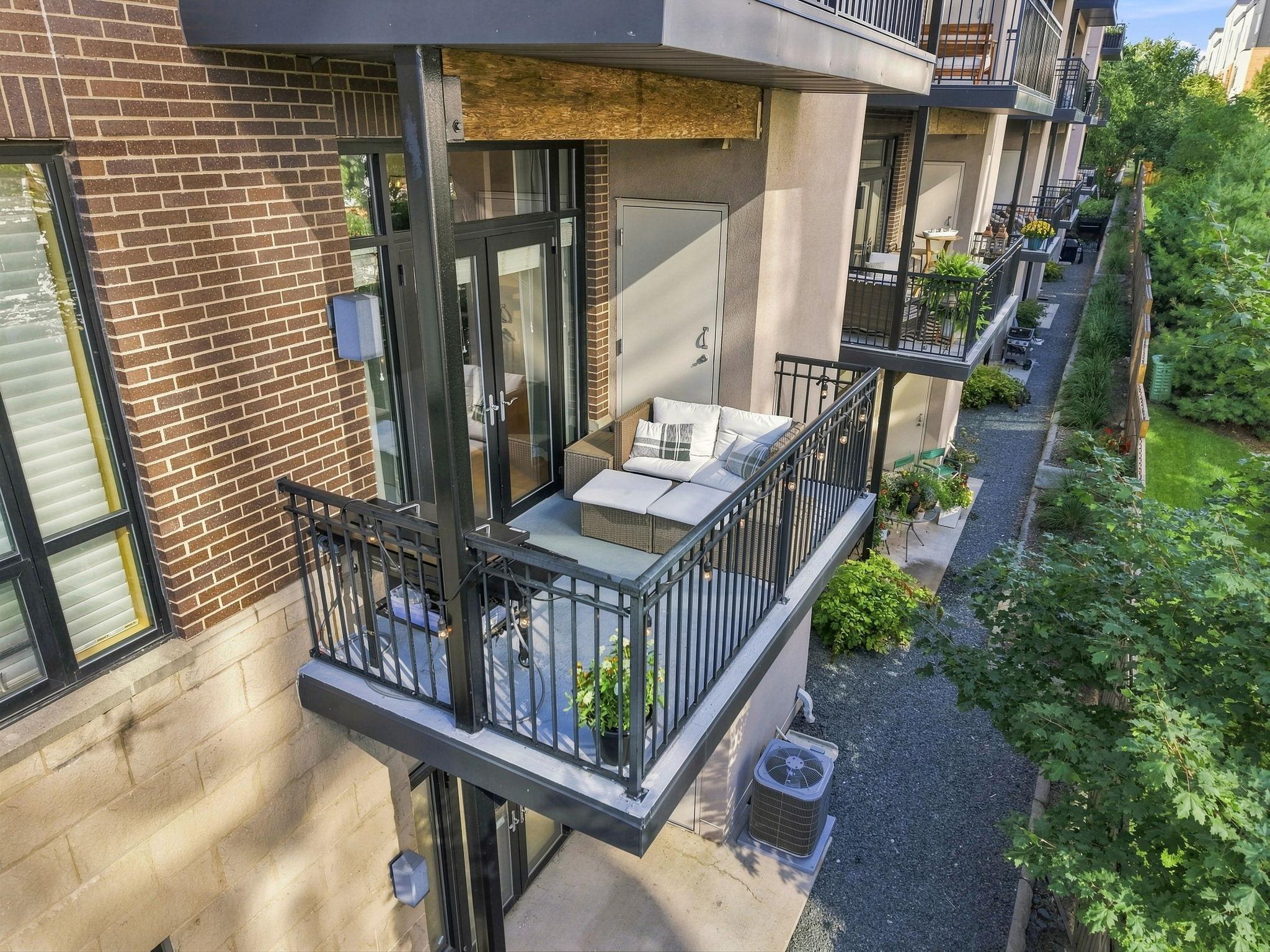 3104 W Lake Street 203