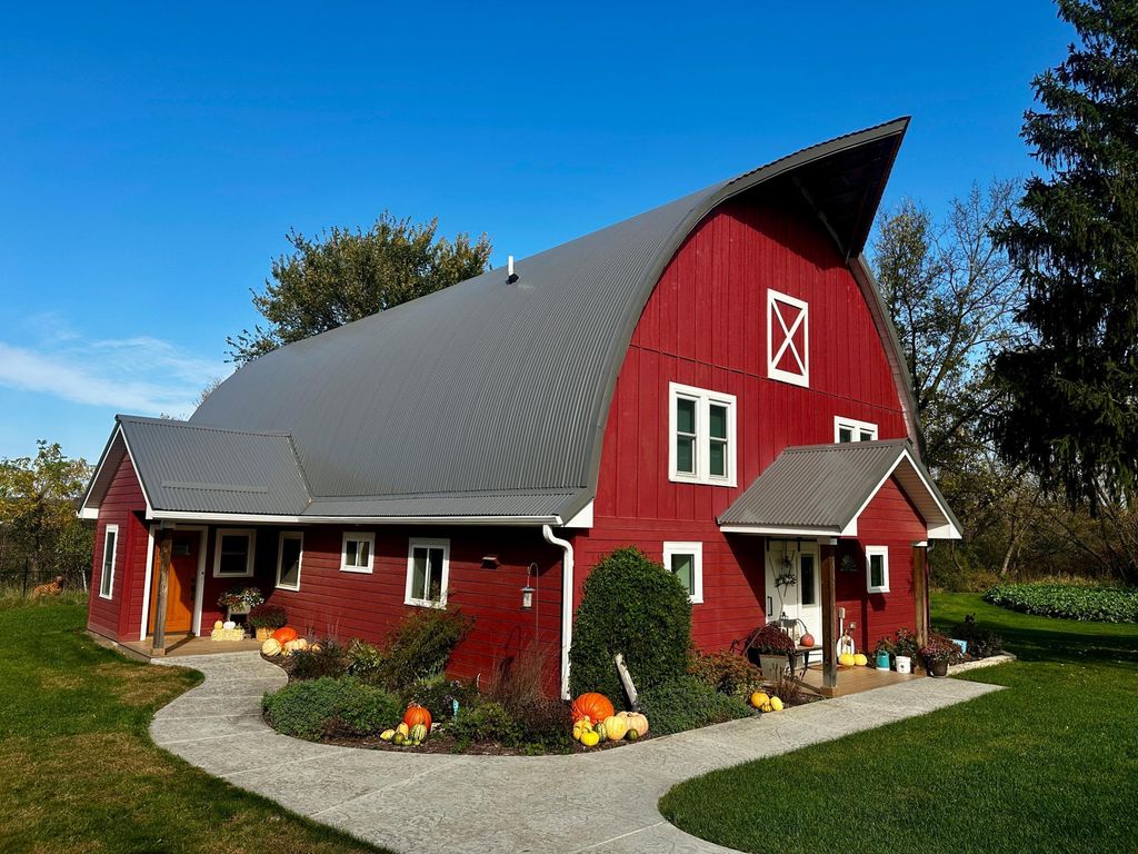 Photo of 3710 60th Avenue SW, Rochester, MN 55902 (MLS # 7042247)