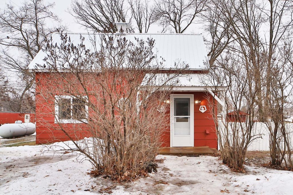 Photo of 3845 Carlson Avenue, Cushing, MN 56443 (MLS # 7037586)