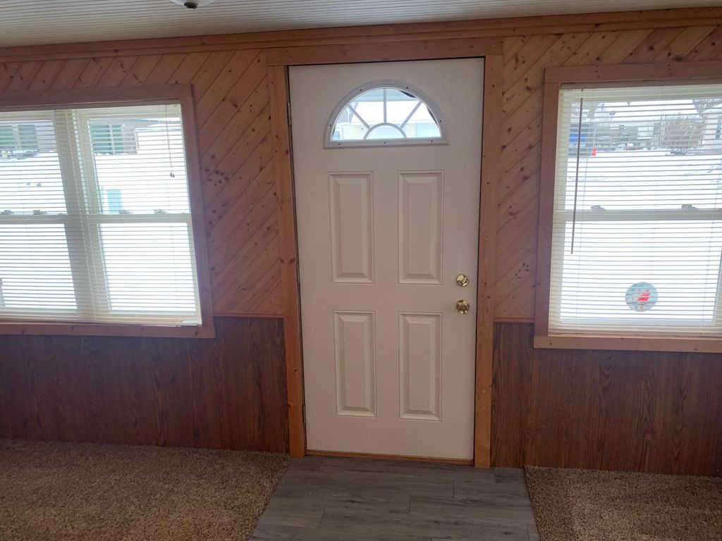 Photo of 312 W Watonwan Street, Lake Crystal, MN 56055 (MLS # 7002358)