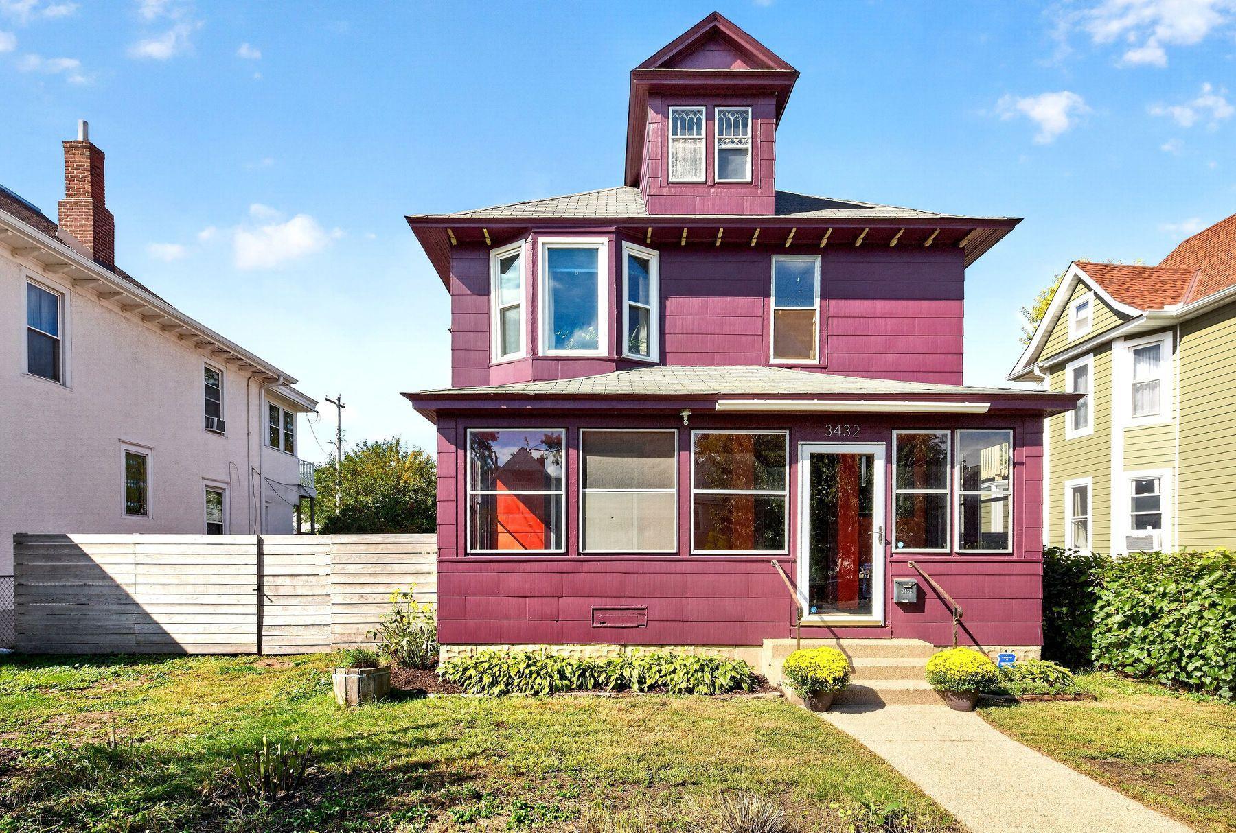 3432 Chicago Avenue