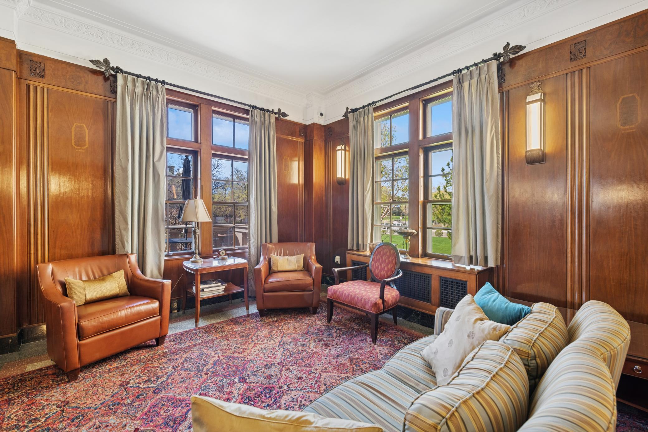 2615 Park Avenue 309