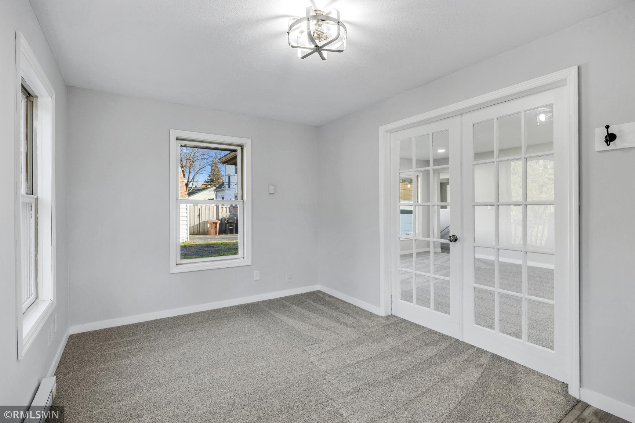 2181 Sunrise Drive N