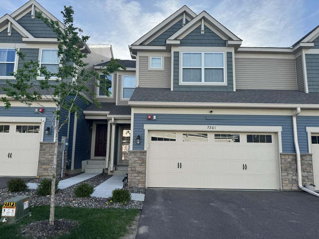 Photo of 7261 Alvarado Lane N, Maple Grove, MN 55311 (MLS # 7124576)