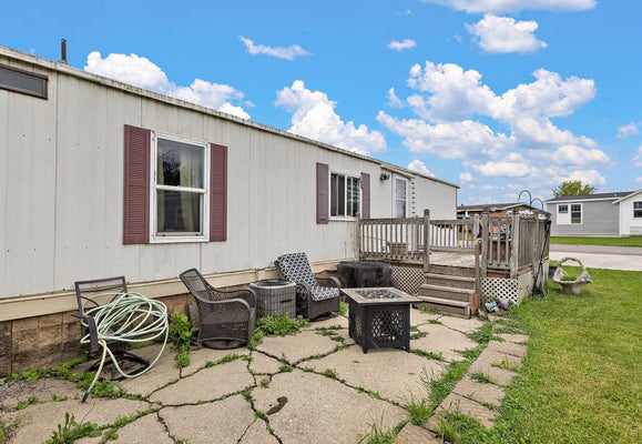 400 22 1/2 ST NW, STEWARTVILLE, MN 55976 - Image d60e8a855df5c71c68a2165e8bc2c9f8/447809271