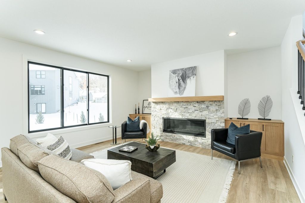 Photo of 4393 Cassidy Ridge Drive NE, Rochester, MN 55906 (MLS # 7003889)