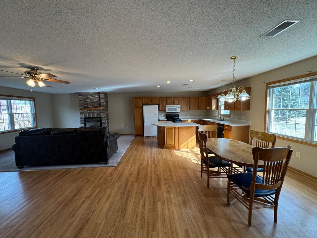Photo of 814B Southview Court W, Marshall, MN 56258 (MLS # 7039107)