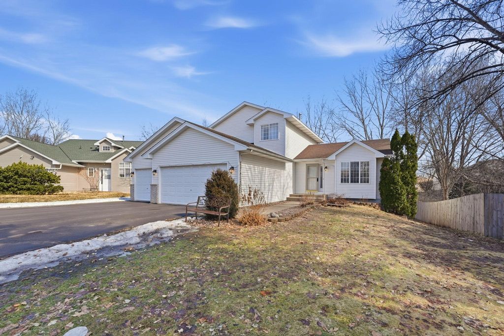 Photo of 8824 Oregon Avenue N, Brooklyn Park, MN 55445 (MLS # 7065206)