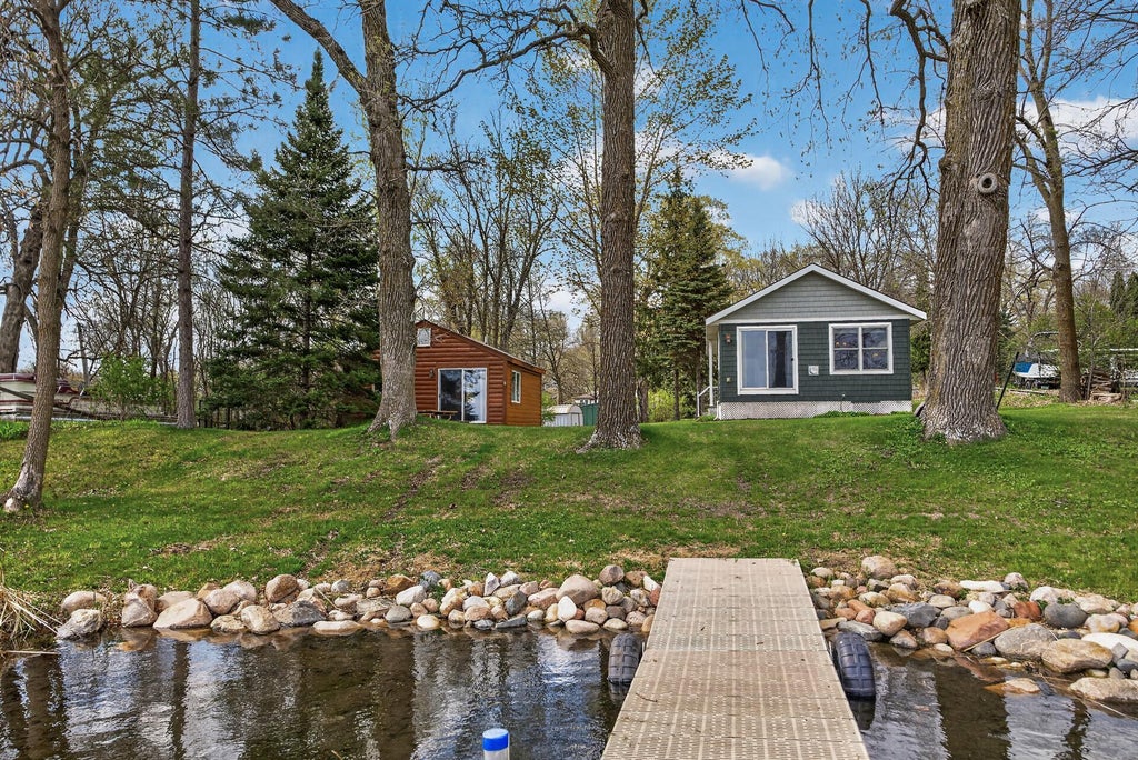Photo of 11056 Hoyer Avenue NW, Annandale, MN 55302 (MLS # 7119500)