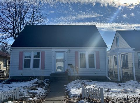 1108 California Avenue Saint Paul MN 55108