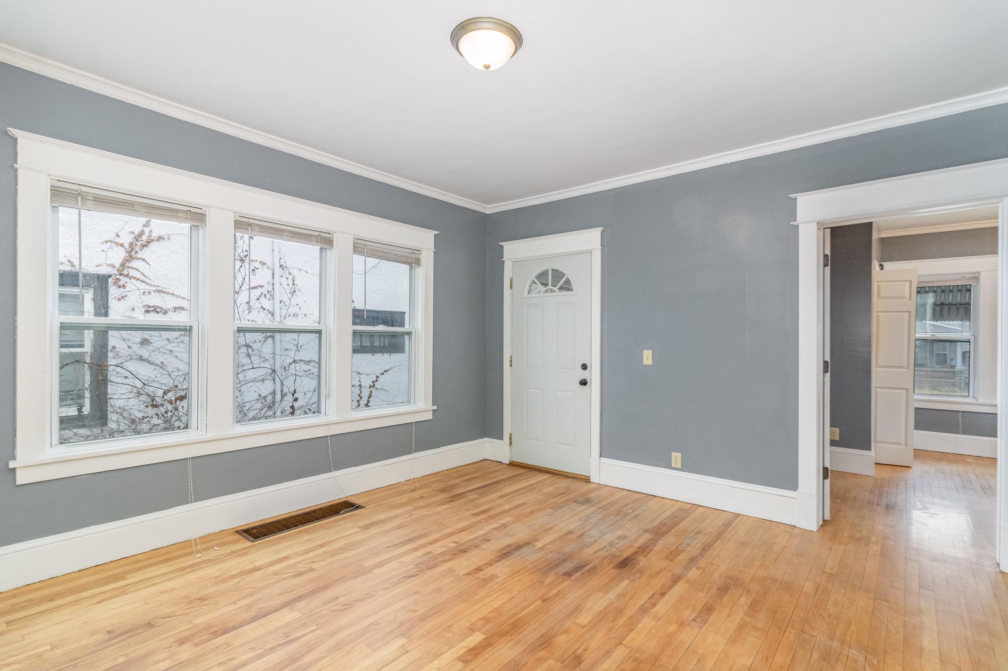 673 Jessamine Avenue E