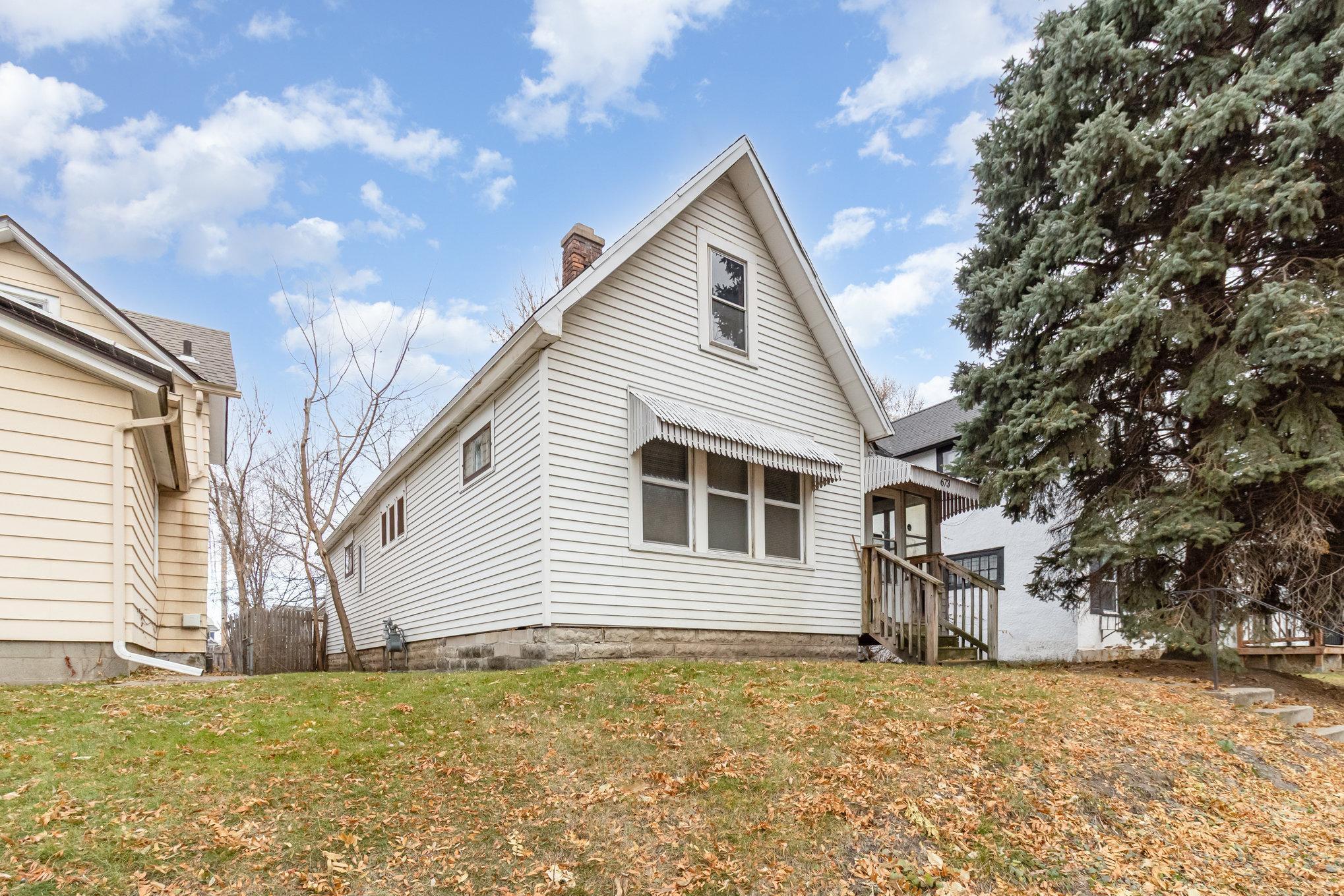 673 Jessamine Avenue E