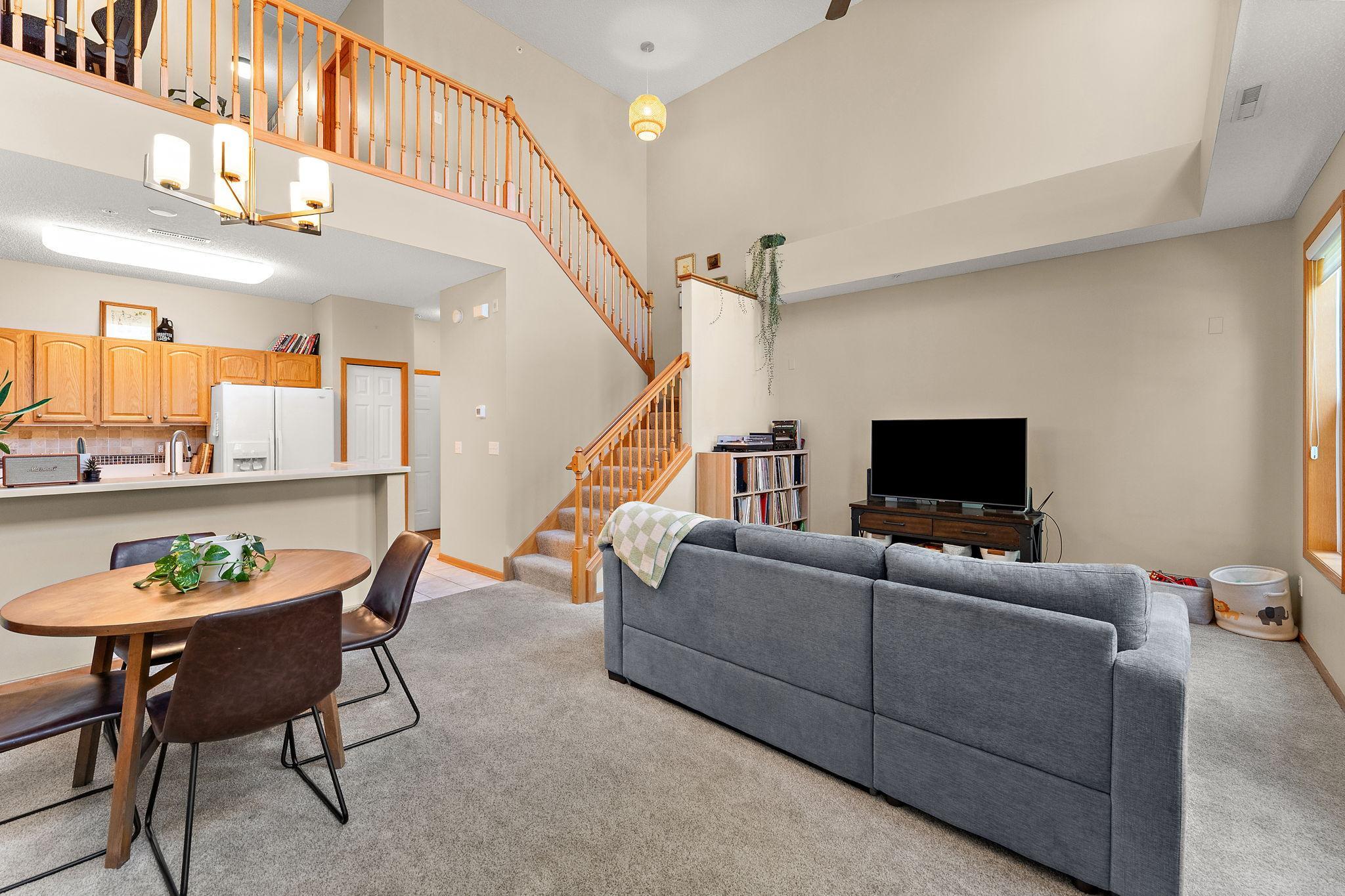 1610 Woodlynn Avenue 3
