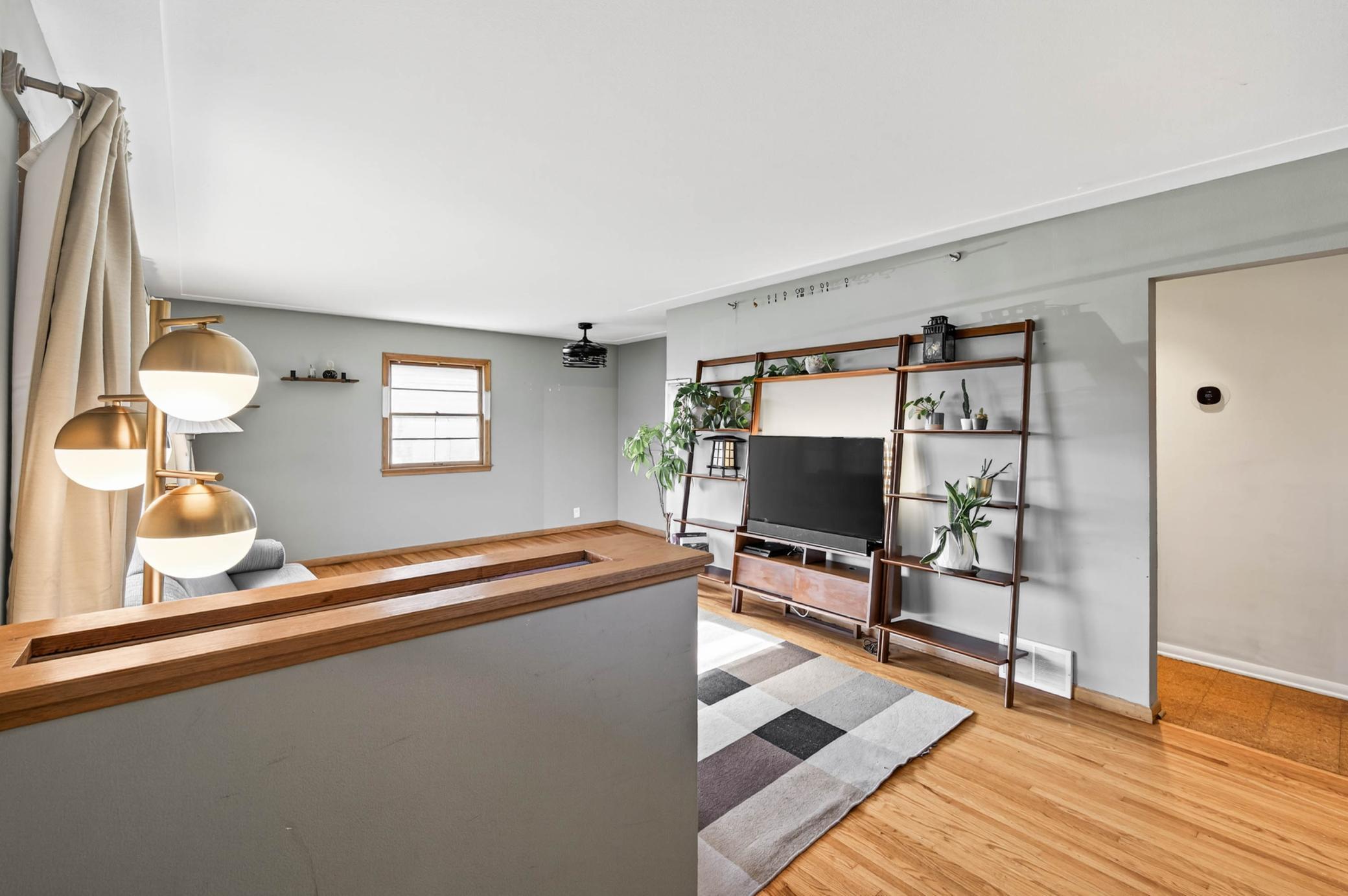 4112 Tyler Street NE