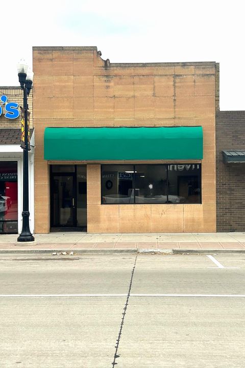 Photo of 113 Main Street S, Hutchinson, MN 55350 (MLS # 7057186)