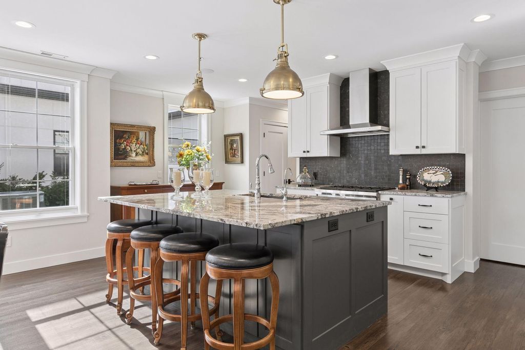 Photo of 6112 Kellogg Avenue #100, Edina, MN 55424 (MLS # 7014321)