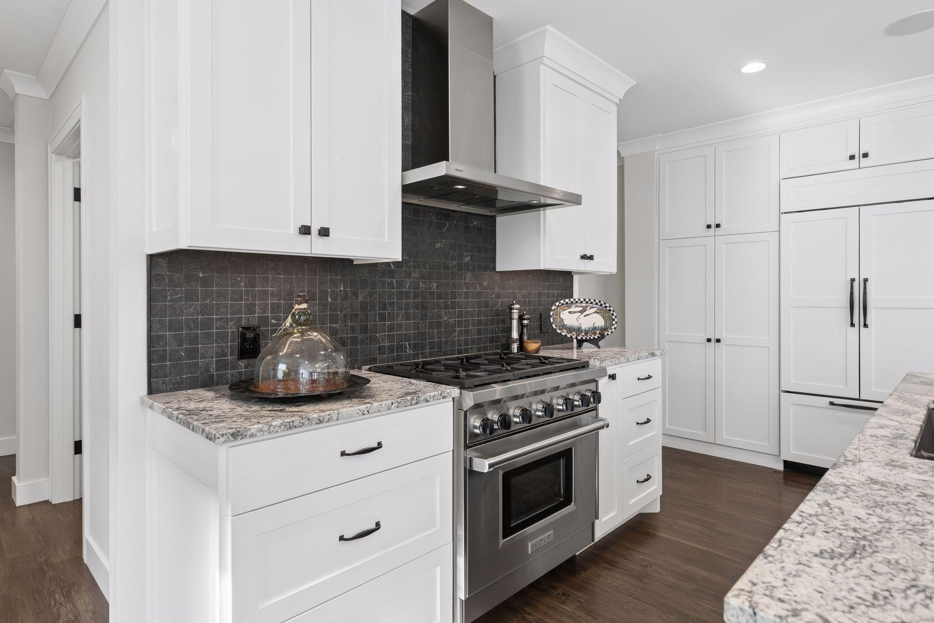 6112 Kellogg Avenue 100