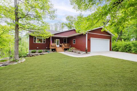 31172 Apache Circle Breezy Point MN 56472