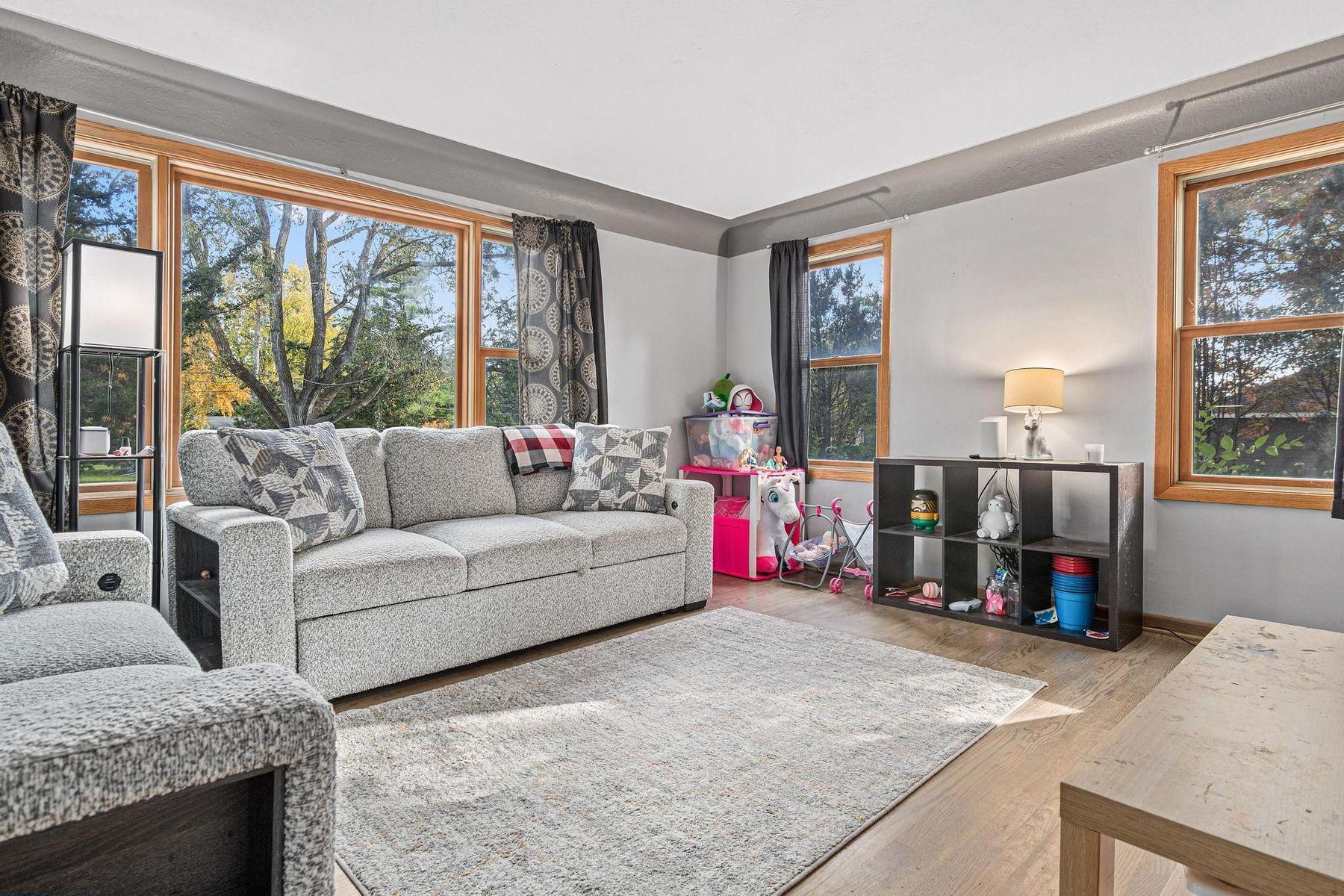 11020 France Avenue S