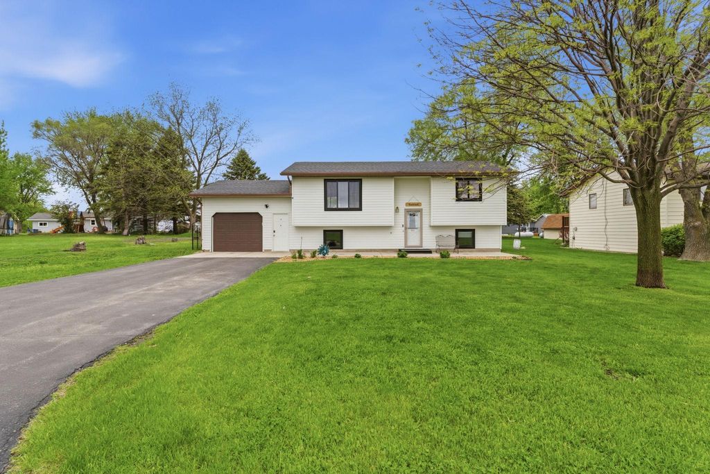 Photo of 410 S 8th Street, Kerkhoven, MN 56252 (MLS # 7077219)