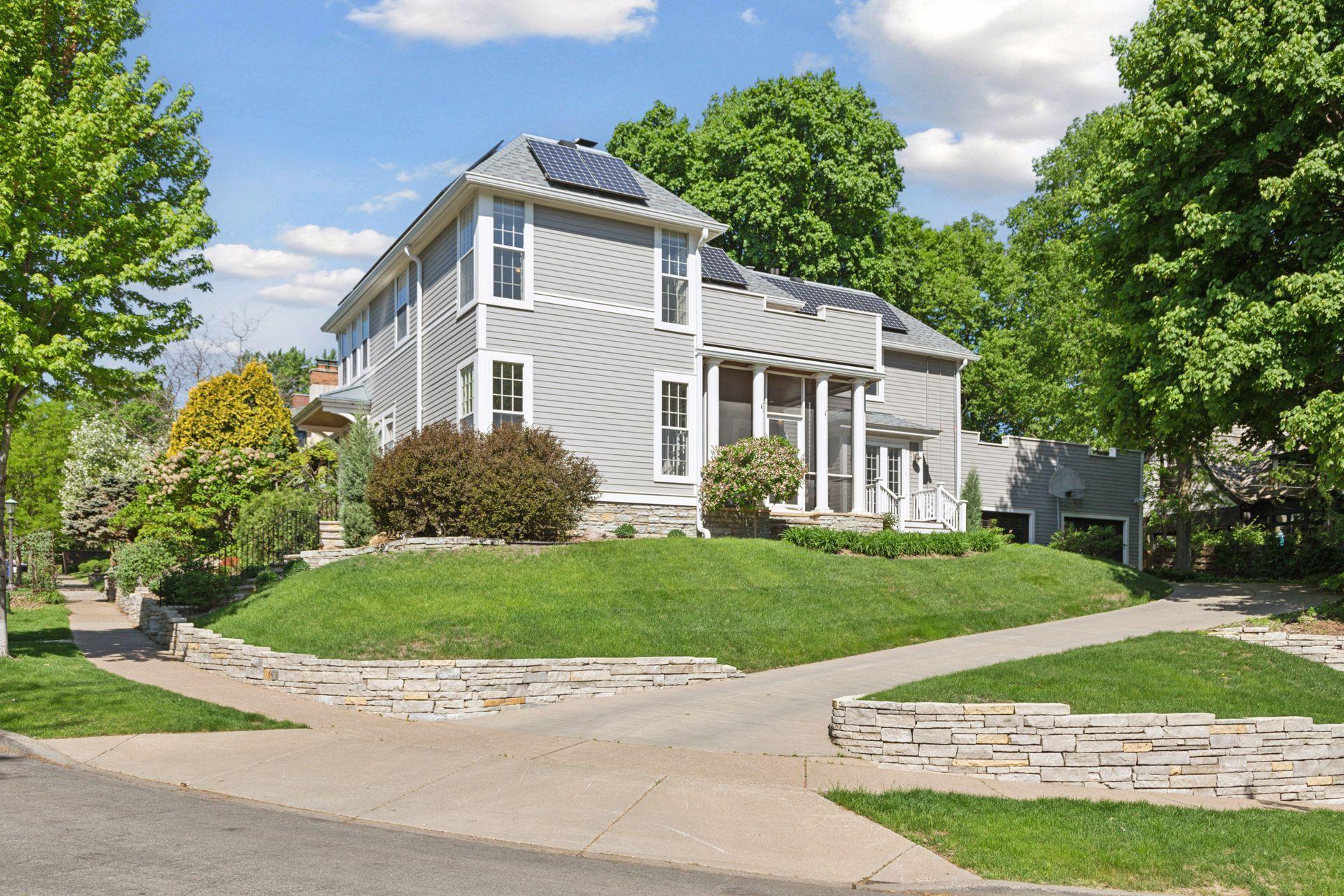 703 Linwood Avenue