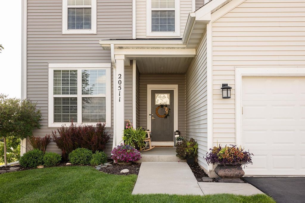 Photo of 20511 Gunnison Drive, Lakeville, MN 55044 (MLS # 7008043)