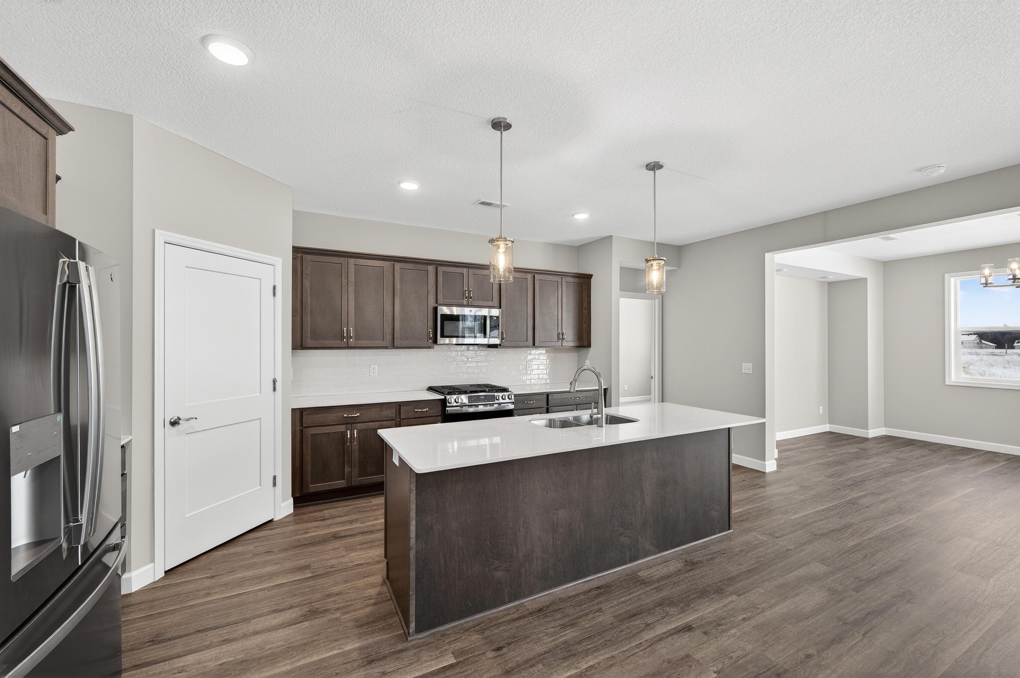 1419 Victory Lane NE