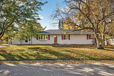 2101 W 89th Street Bloomington MN 55431